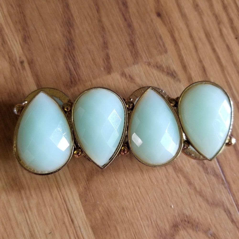 Teardrop bracelet